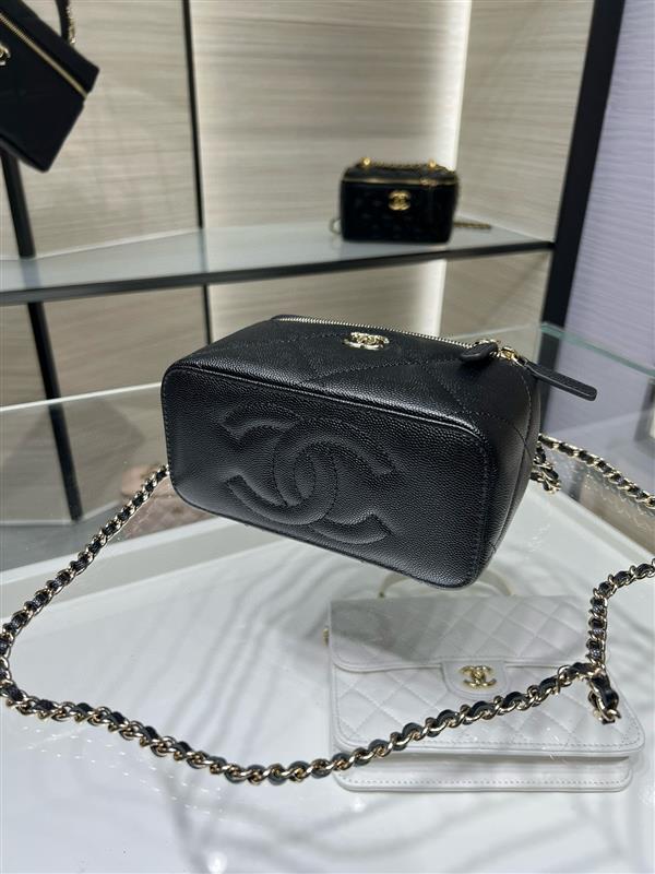 2026131222436652 670